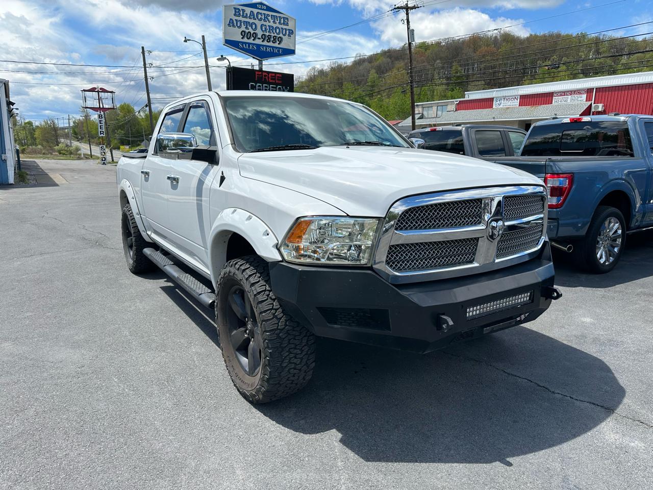 RAM 1500 Harvest 4x4 Crew Cab 5'7" Box *Ltd Avail* 2018