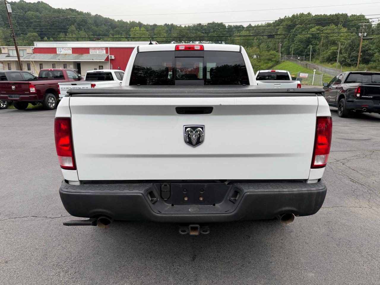 RAM 1500 Harvest 4x4 Crew Cab 5'7" Box *Ltd Avail* 2018