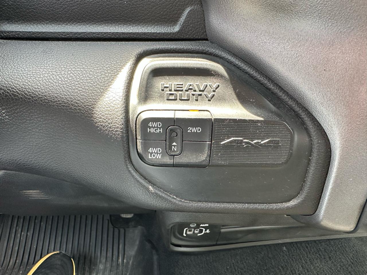 RAM 2500 Big Horn 4x4 Reg Cab 8' Box 2023