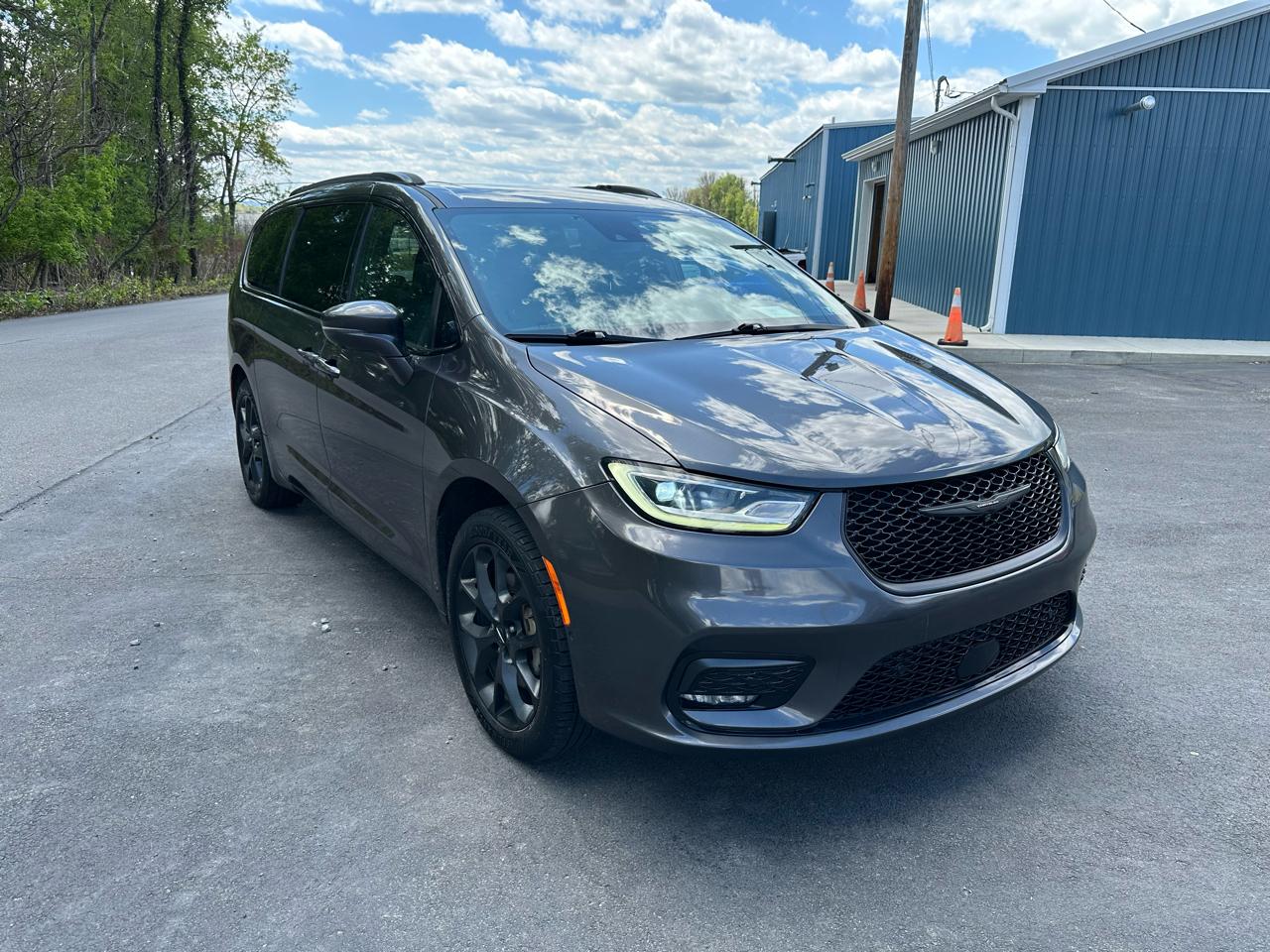 Chrysler Pacifica Touring L AWD 2021