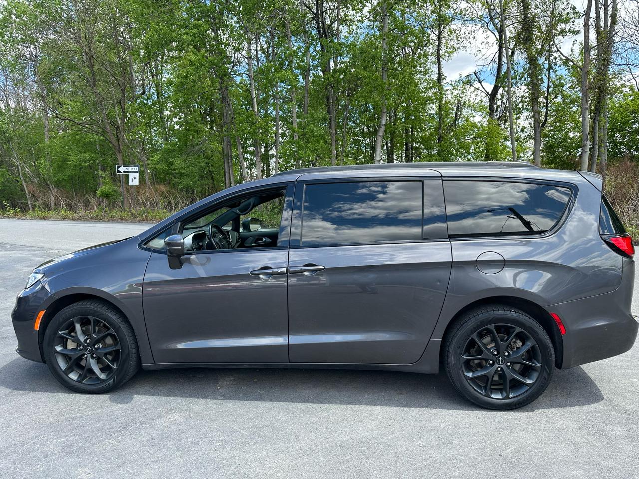 Chrysler Pacifica Touring L AWD 2021
