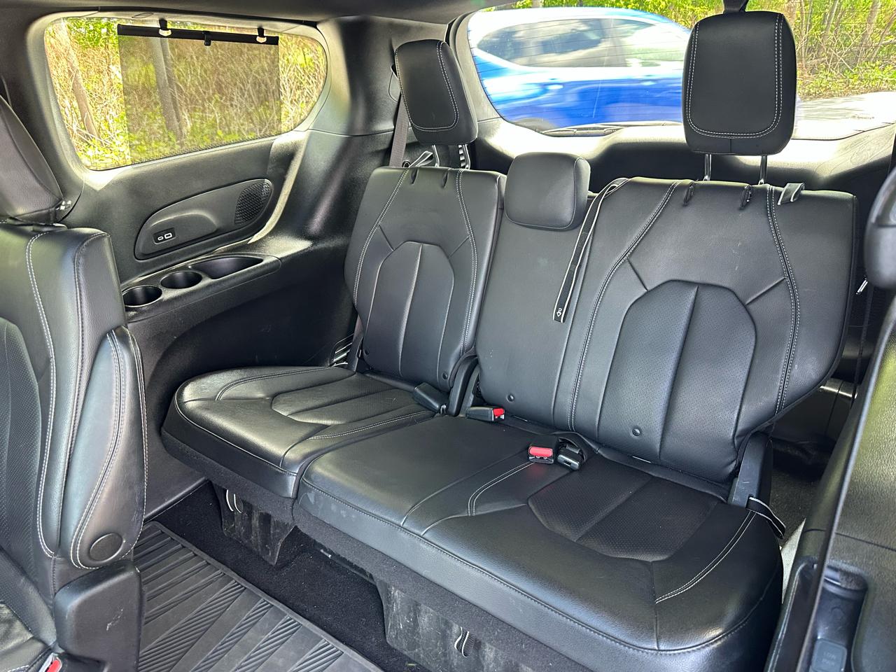 Chrysler Pacifica Touring L AWD 2021