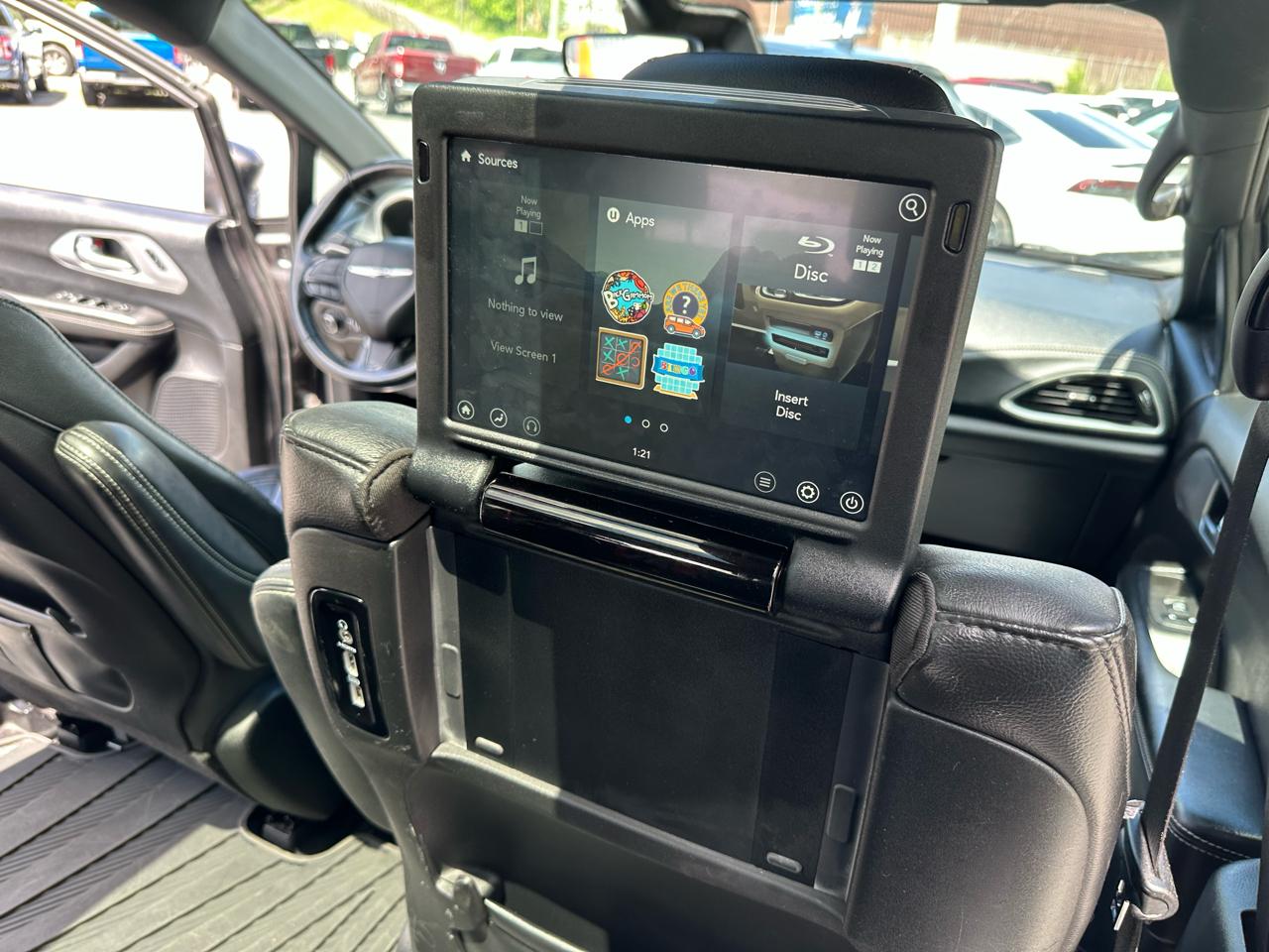 Chrysler Pacifica Touring L AWD 2021
