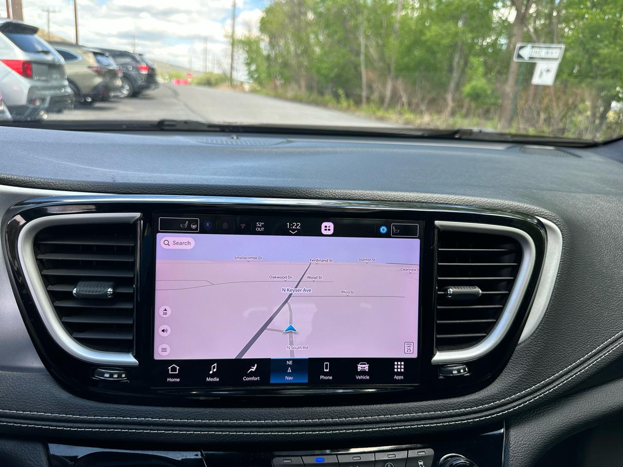 Chrysler Pacifica Touring L AWD 2021