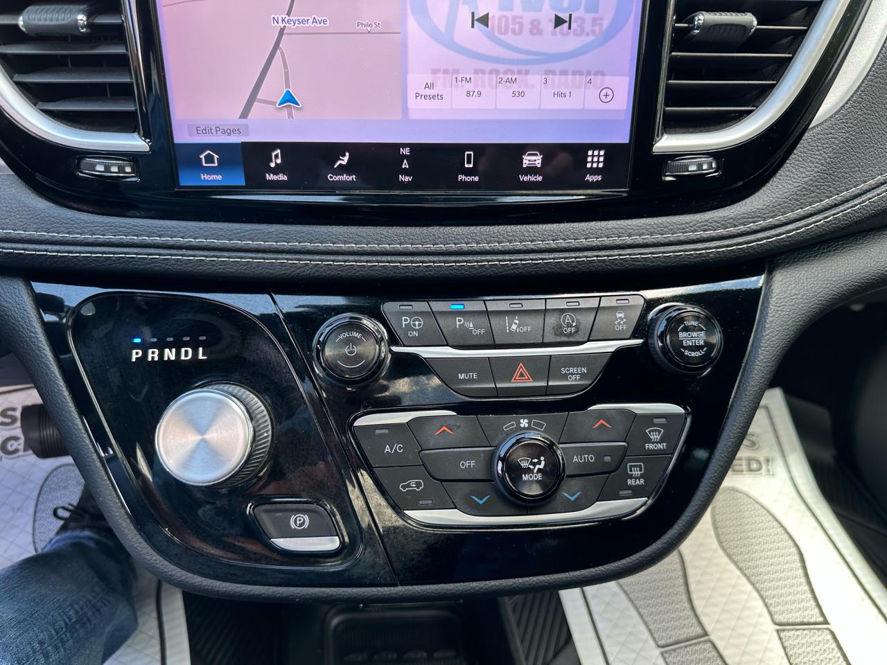 Chrysler Pacifica Touring L AWD 2021