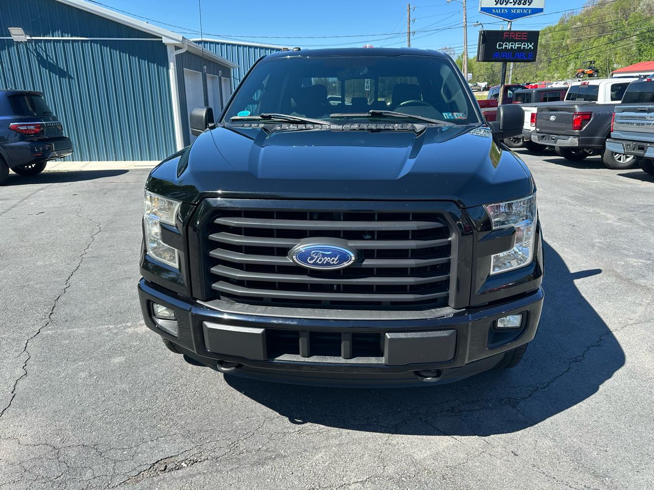 Ford F-150 4WD SuperCrew 145" XLT 2016