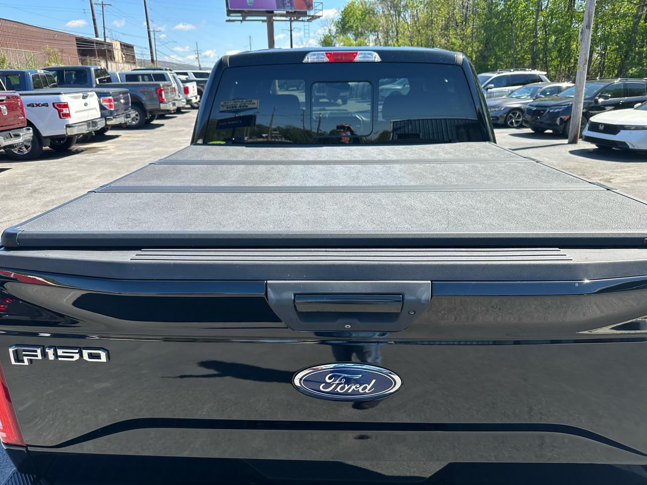 Ford F-150 4WD SuperCrew 145" XLT 2016