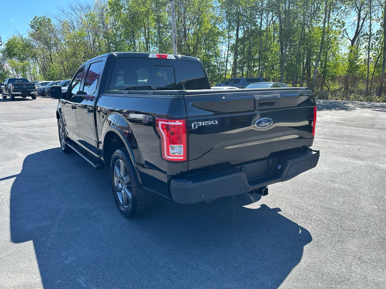 Ford F-150 4WD SuperCrew 145" XLT 2016