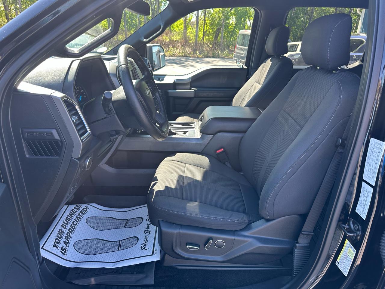 Ford F-150 4WD SuperCrew 145" XLT 2016