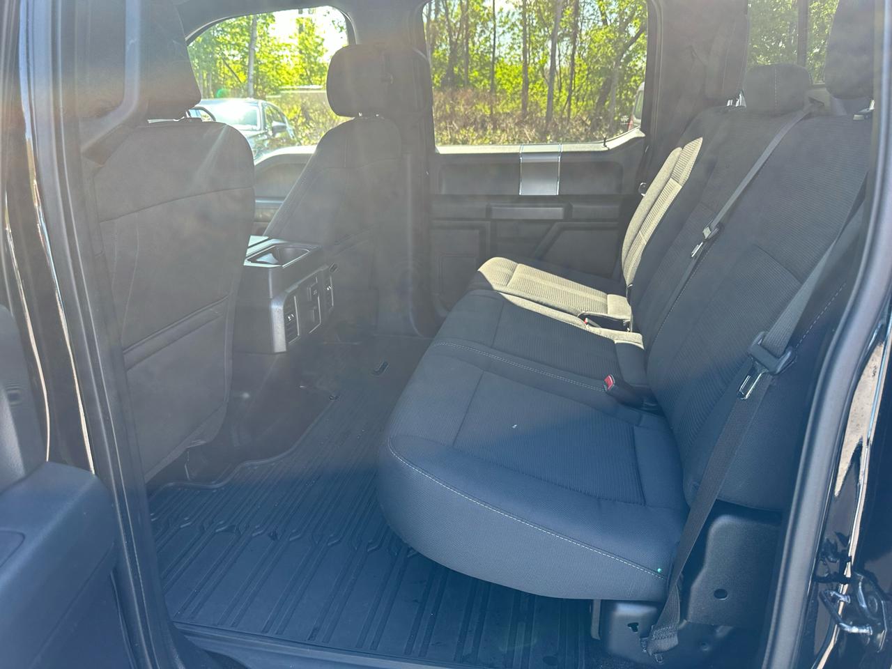 Ford F-150 4WD SuperCrew 145" XLT 2016