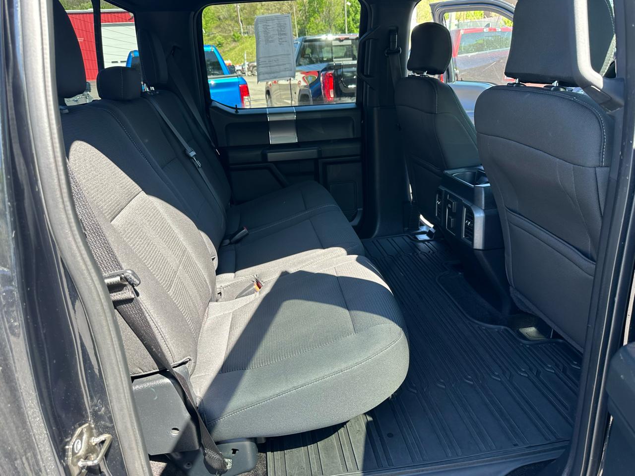 Ford F-150 4WD SuperCrew 145" XLT 2016