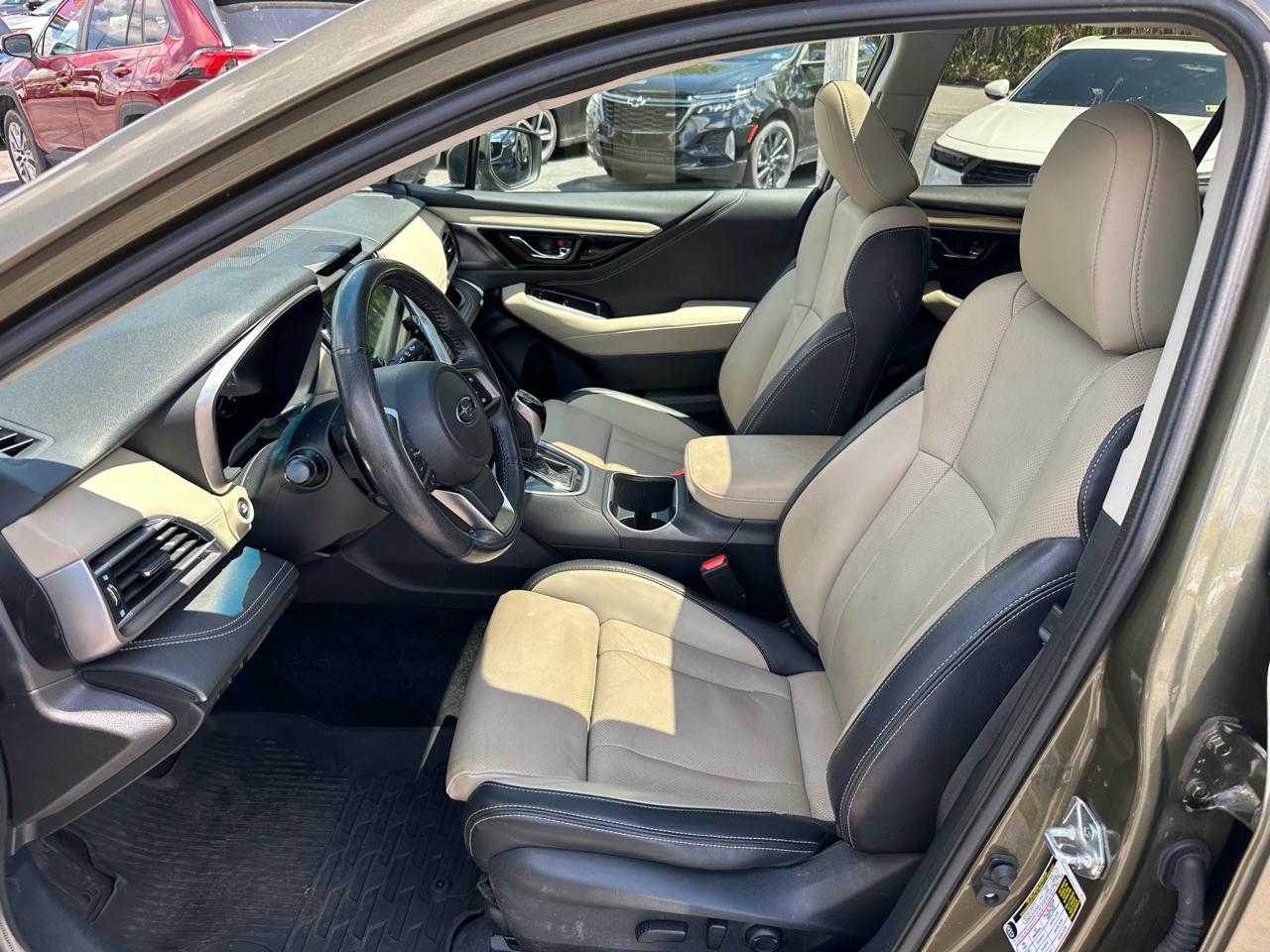 Subaru Outback Limited CVT 2021