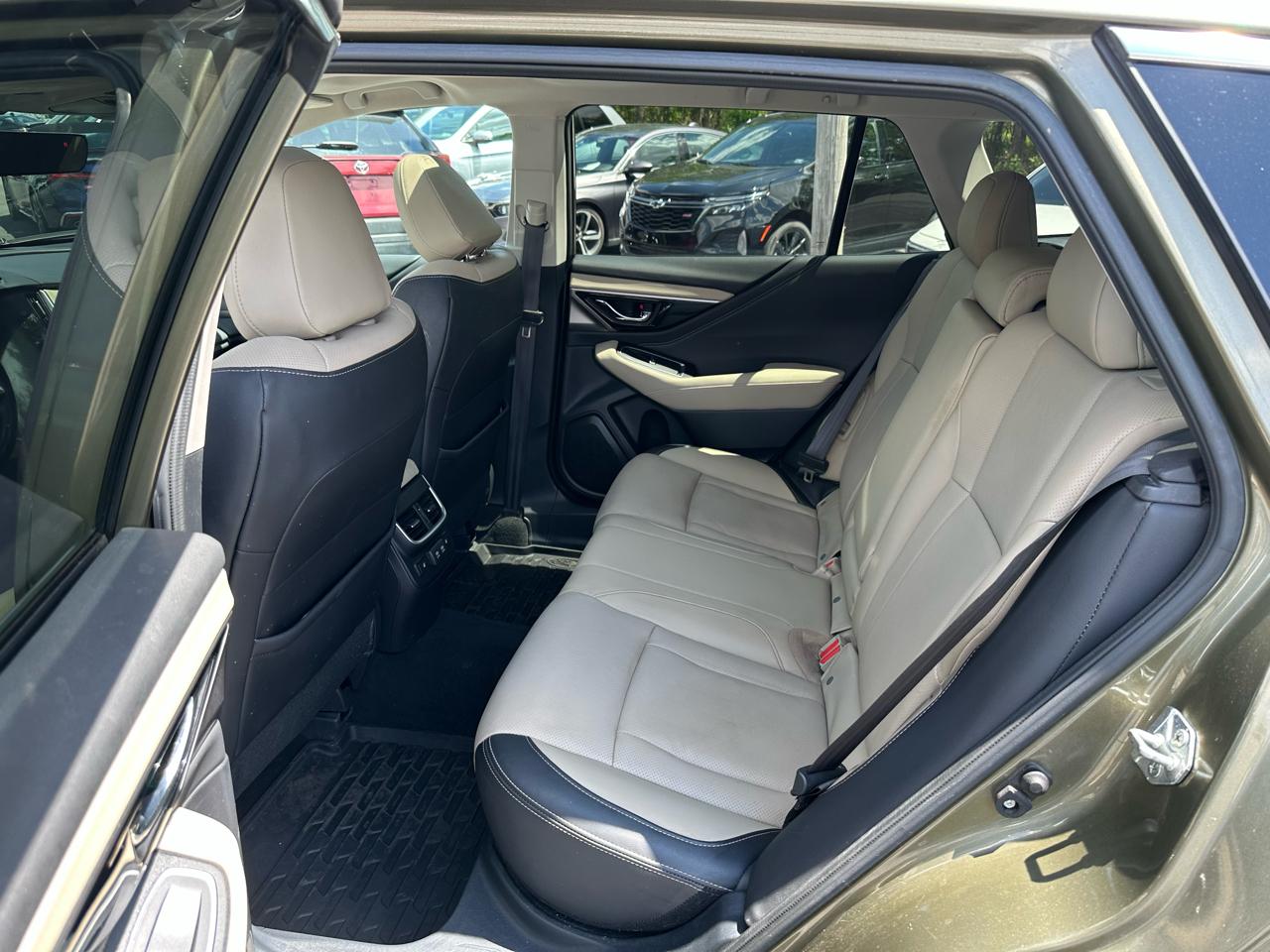 Subaru Outback Limited CVT 2021