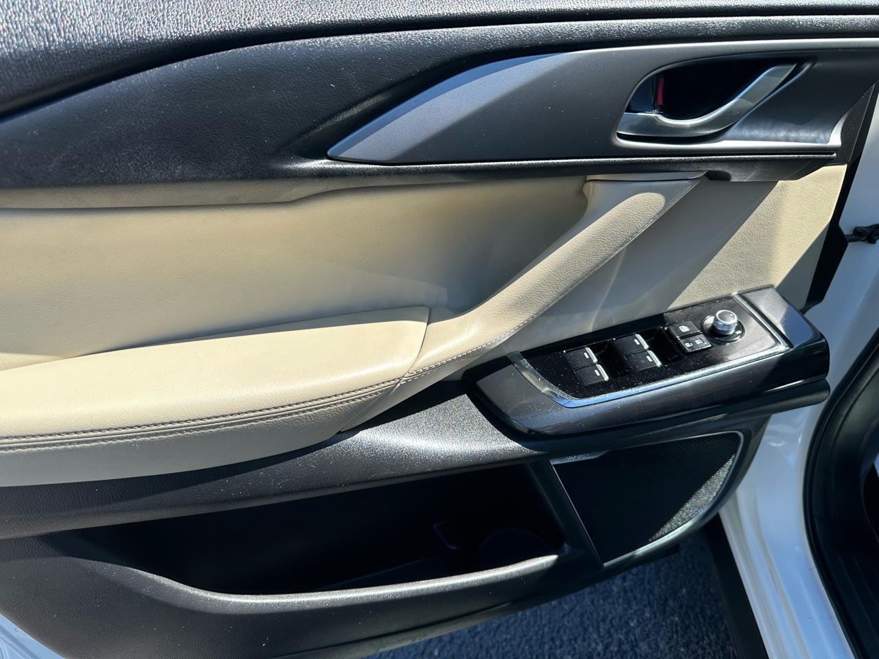 Mazda CX-9 Touring AWD 2019
