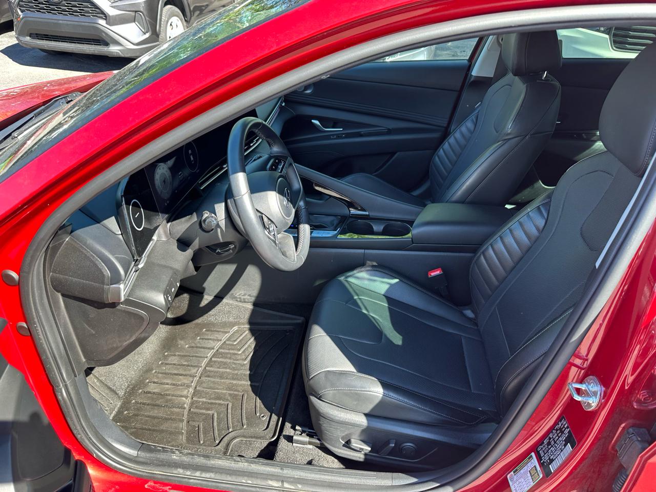 Hyundai Elantra Limited IVT 2023