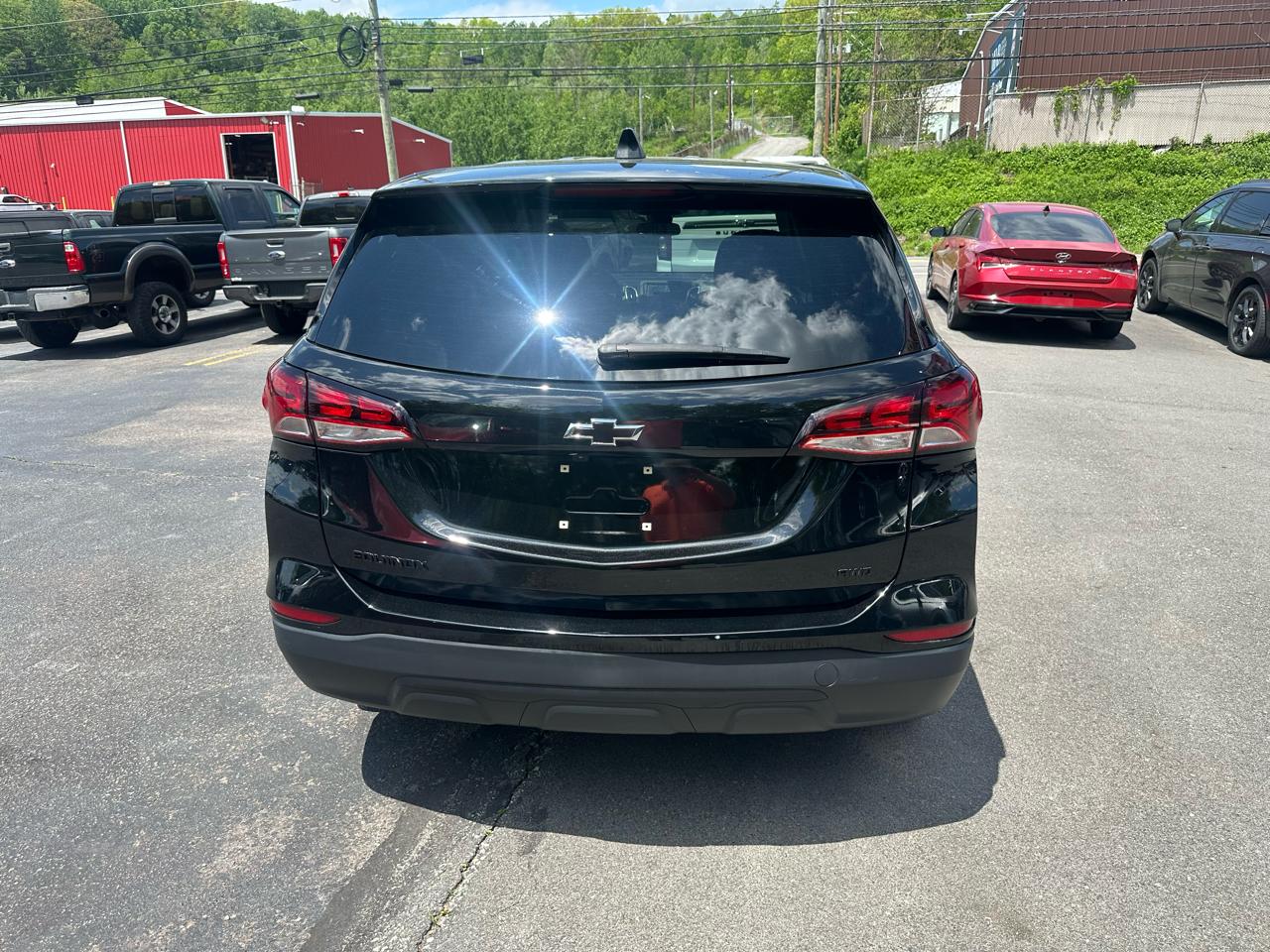 Chevrolet Equinox AWD 4dr LS w/1LS 2023