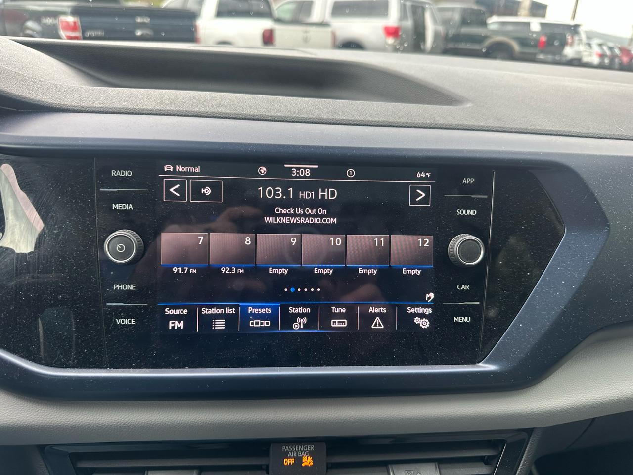 Volkswagen Taos SE 4MOTION *Ltd Avail* 2023