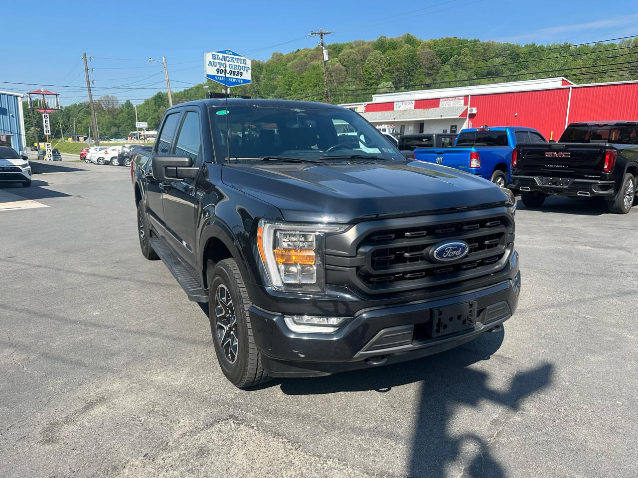 Ford F-150 XLT 4WD SuperCrew 5.5' Box 2023