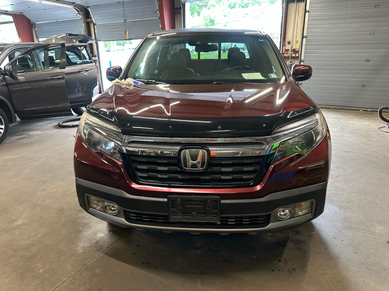Honda Ridgeline RTL-E 4x4 Crew Cab 5.3' Bed 2017