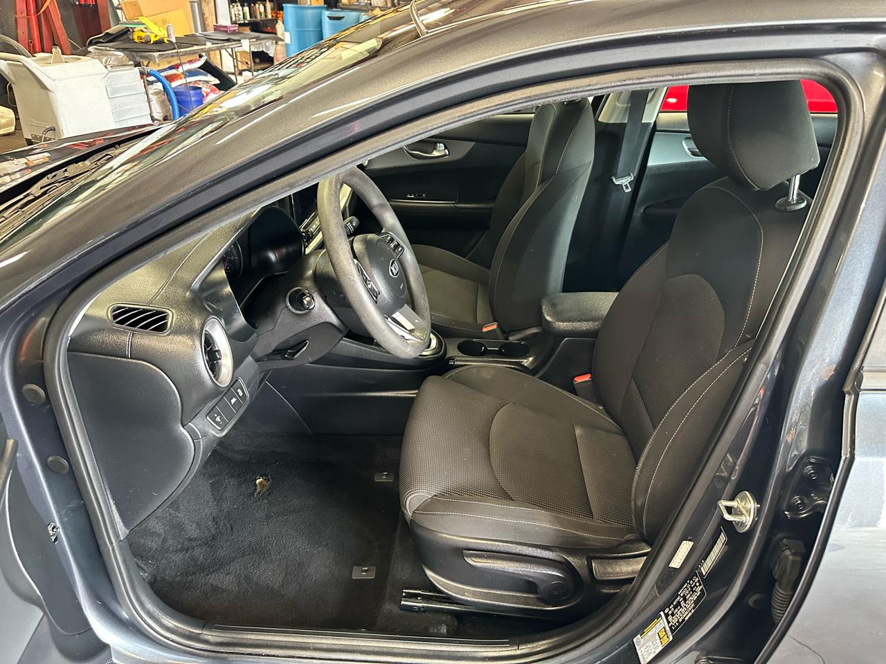 Kia Forte LXS IVT 2020