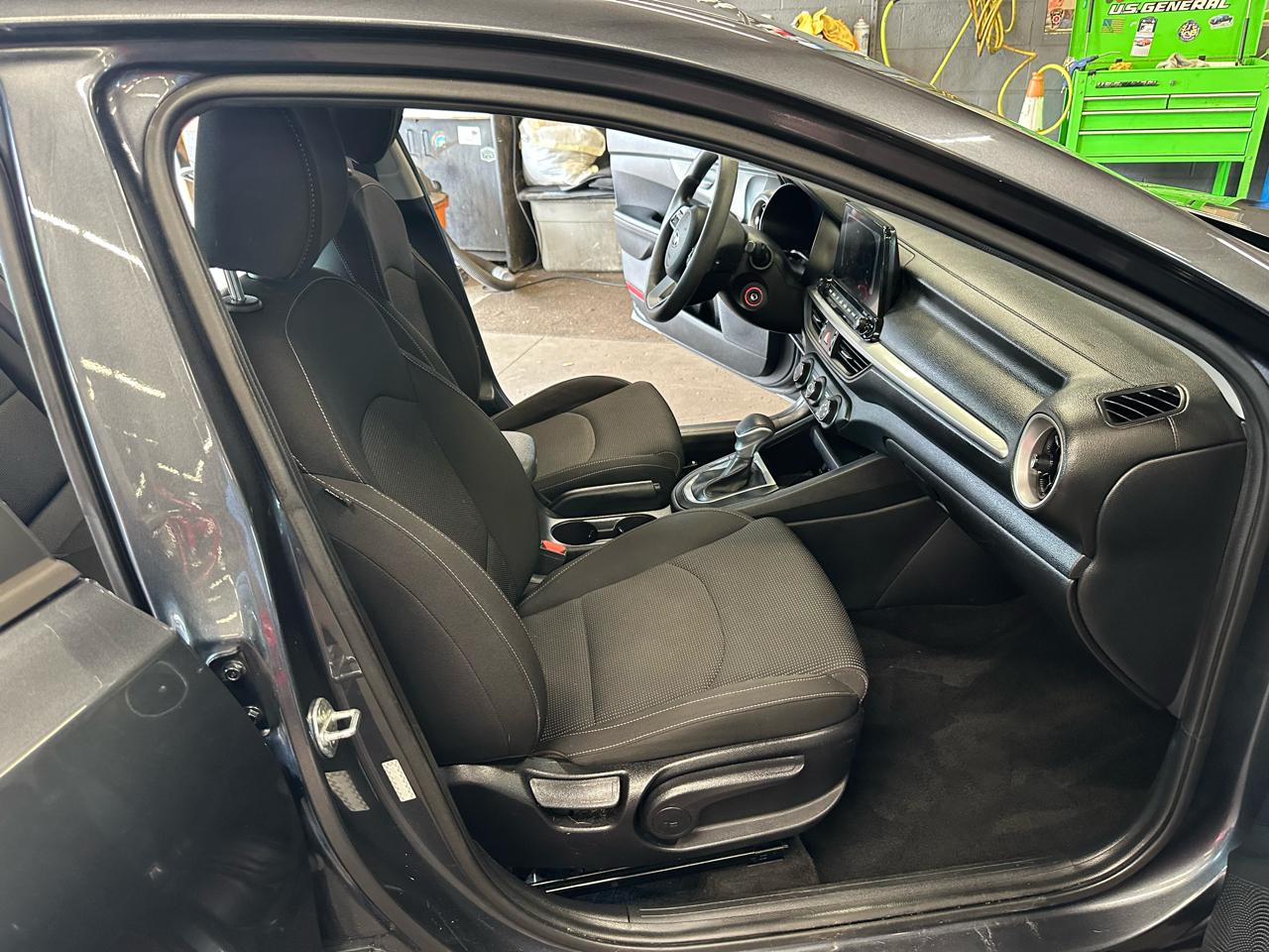 Kia Forte LXS IVT 2020