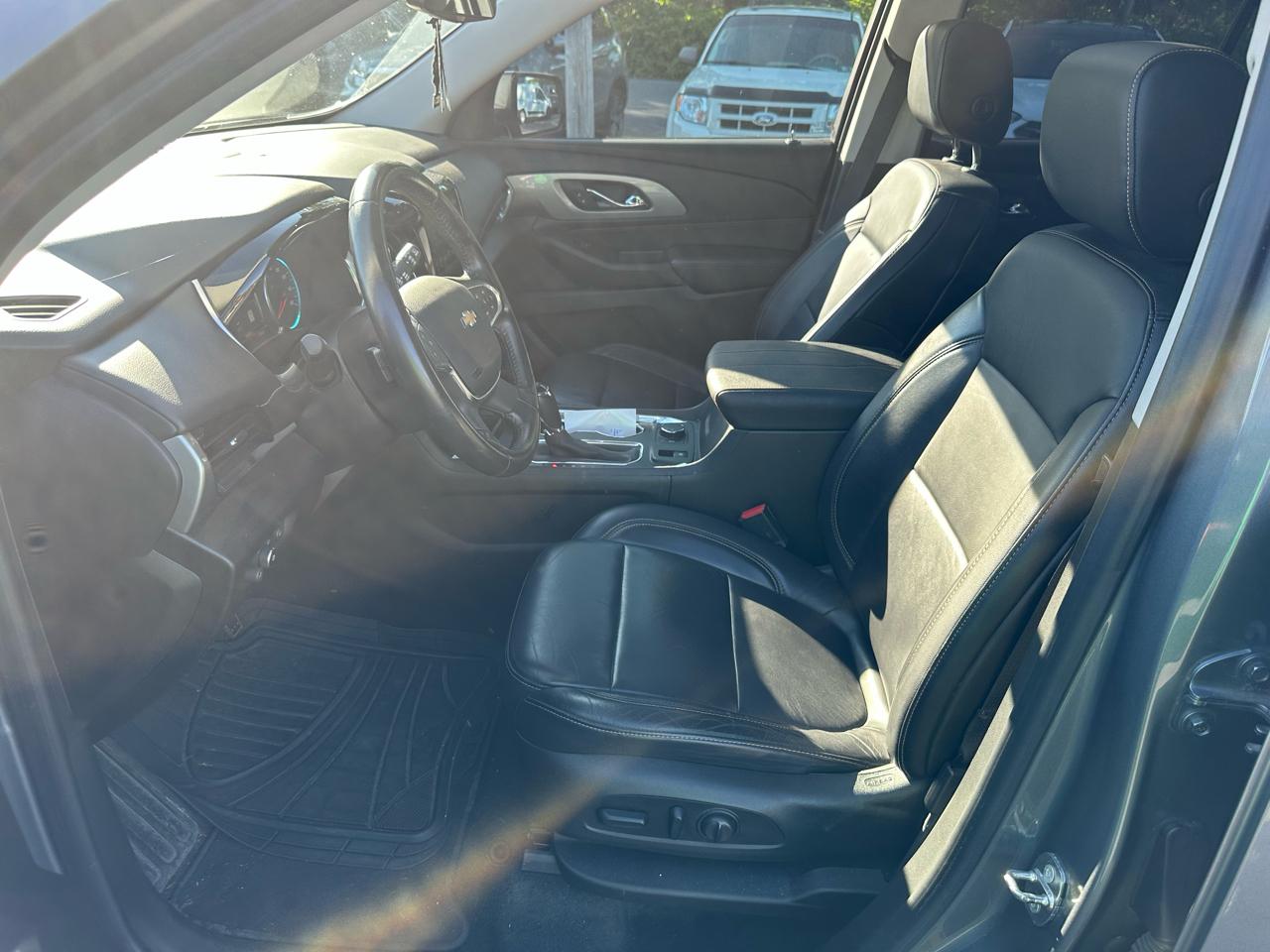 Chevrolet Traverse AWD 4dr LT Leather w/3LT 2018