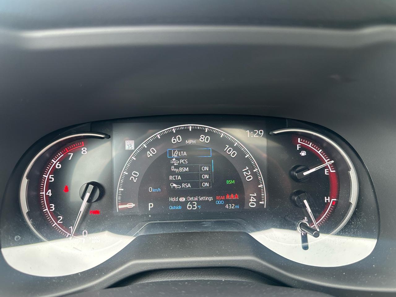 Toyota RAV4 XLE AWD (Natl) 2025