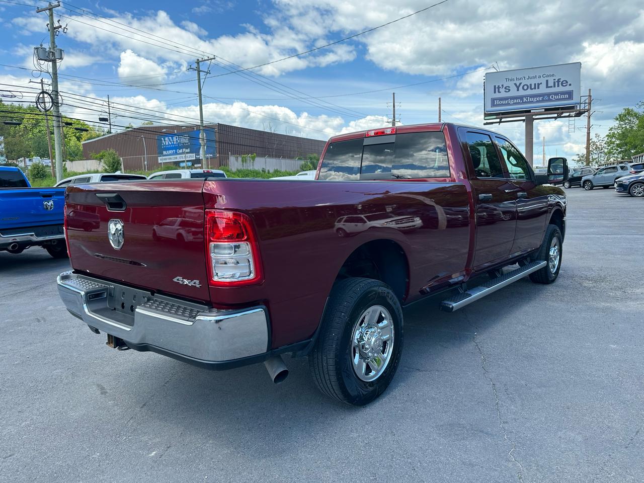 RAM 2500 Tradesman 4x4 Crew Cab 8' Box 2024