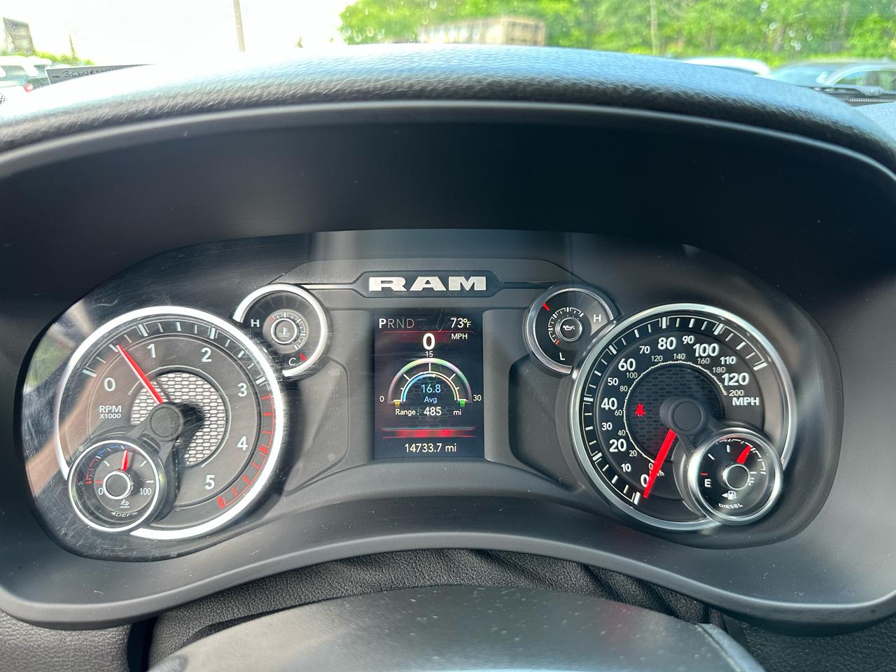 RAM 2500 Tradesman 4x4 Crew Cab 8' Box 2024