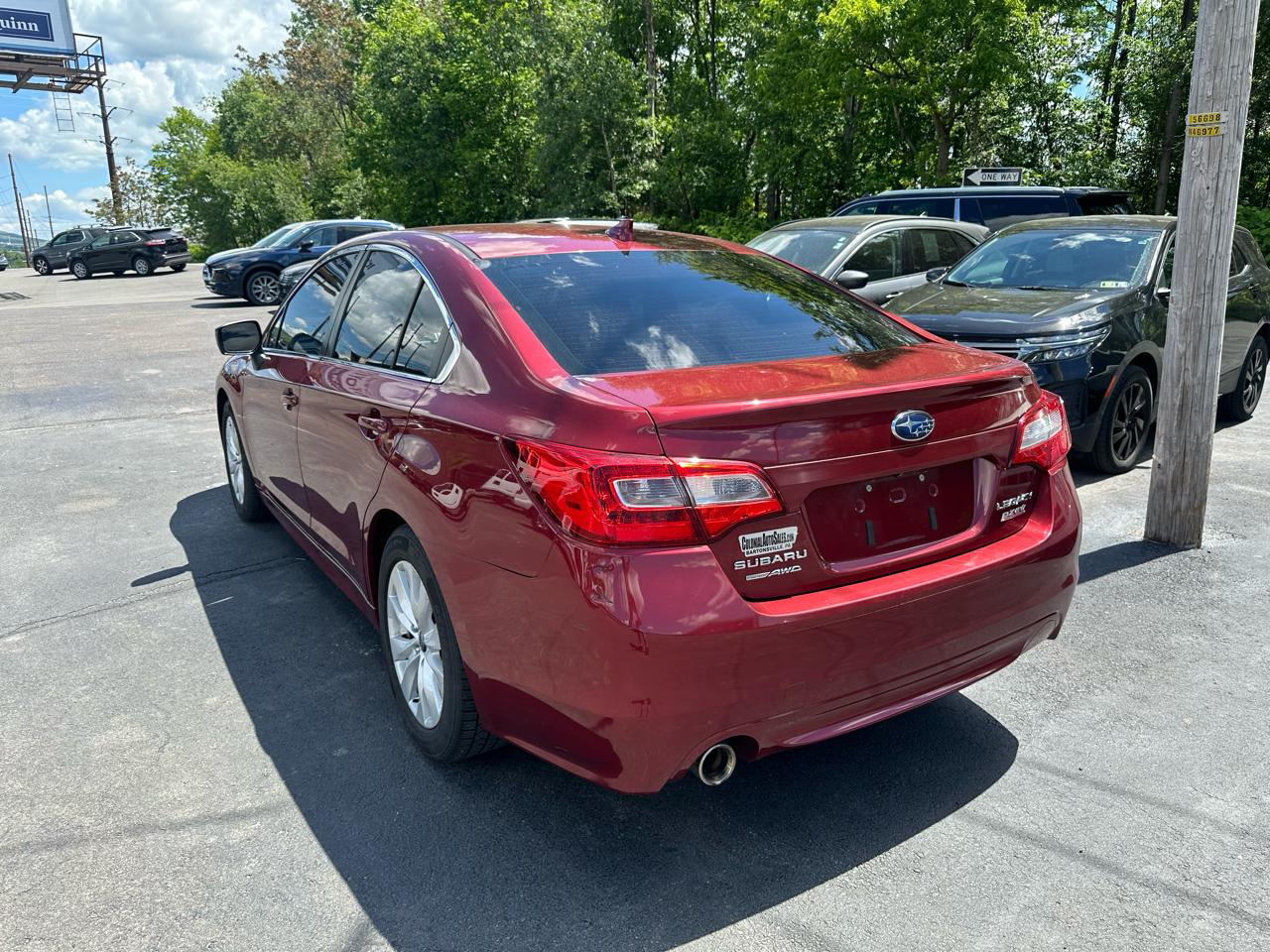 Subaru Legacy 4dr Sdn 2.5i Premium PZEV 2016