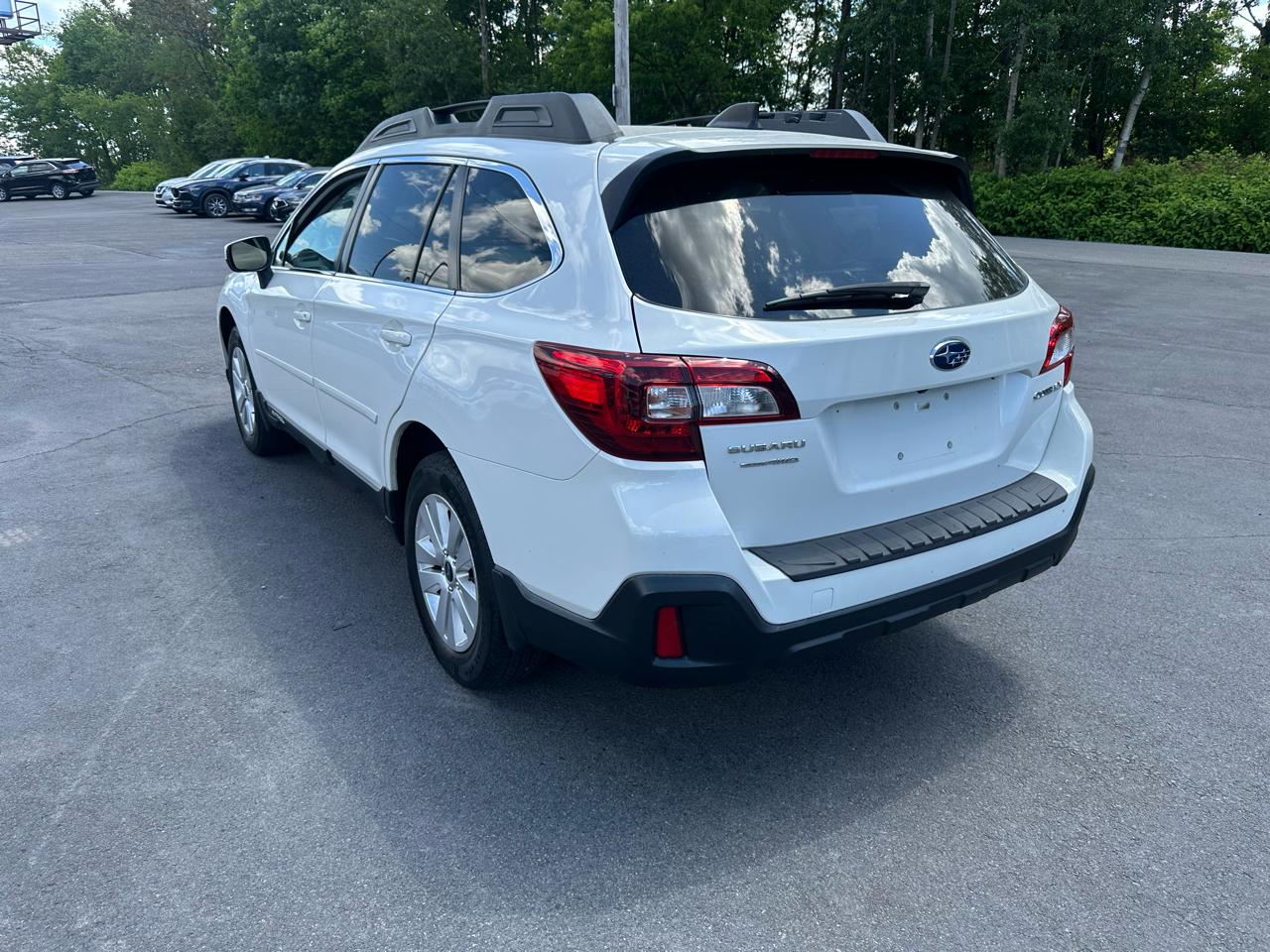 Subaru Outback 2.5i Premium 2019