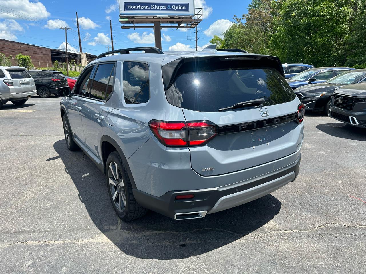 Honda Pilot Touring AWD 2023