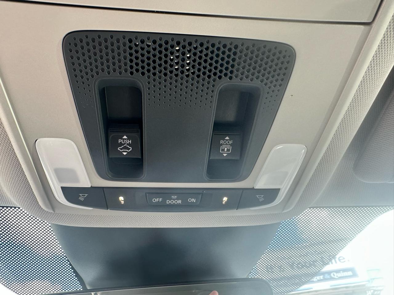 Honda Pilot Touring AWD 2023