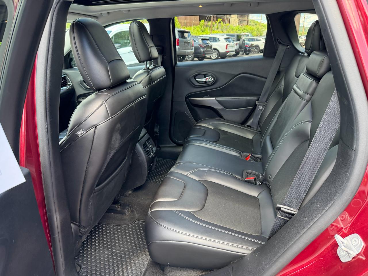 Jeep Cherokee Latitude Plus 4x4 2019