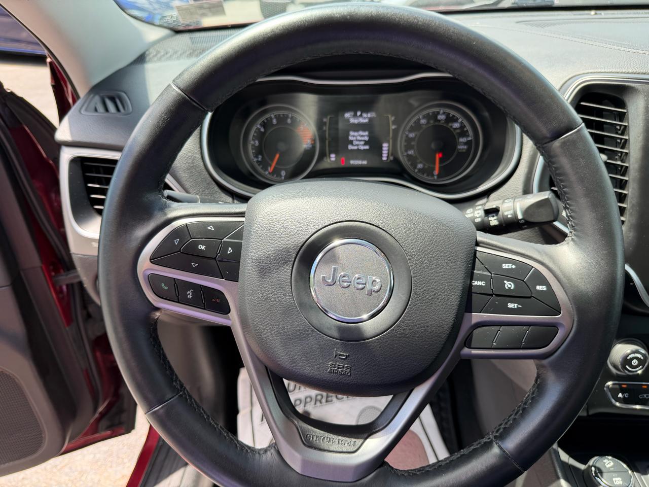 Jeep Cherokee Latitude Plus 4x4 2019