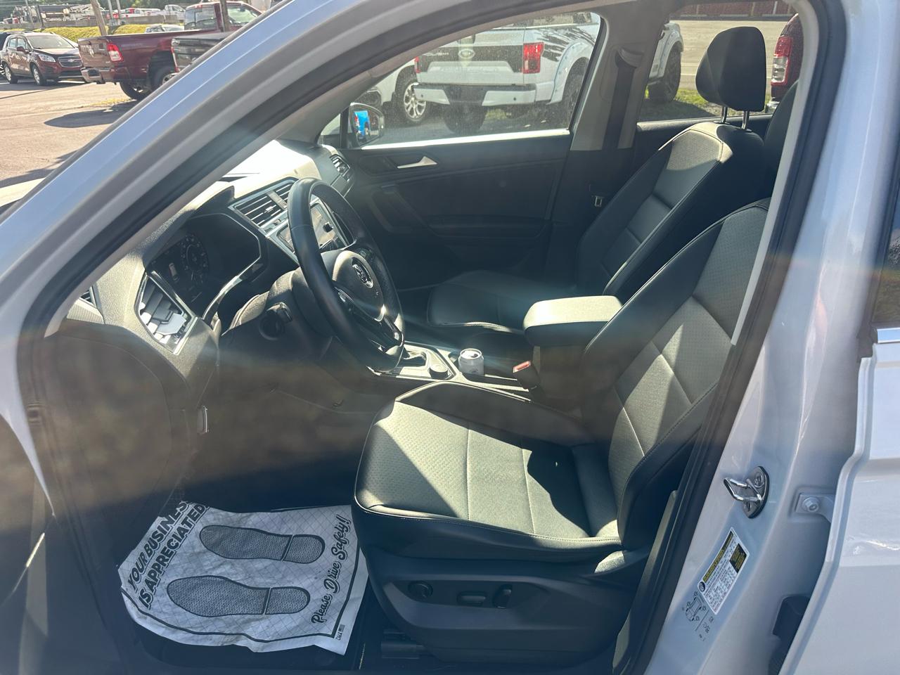 Volkswagen Tiguan 2.0T SEL R-Line Black 4MOTION 2019