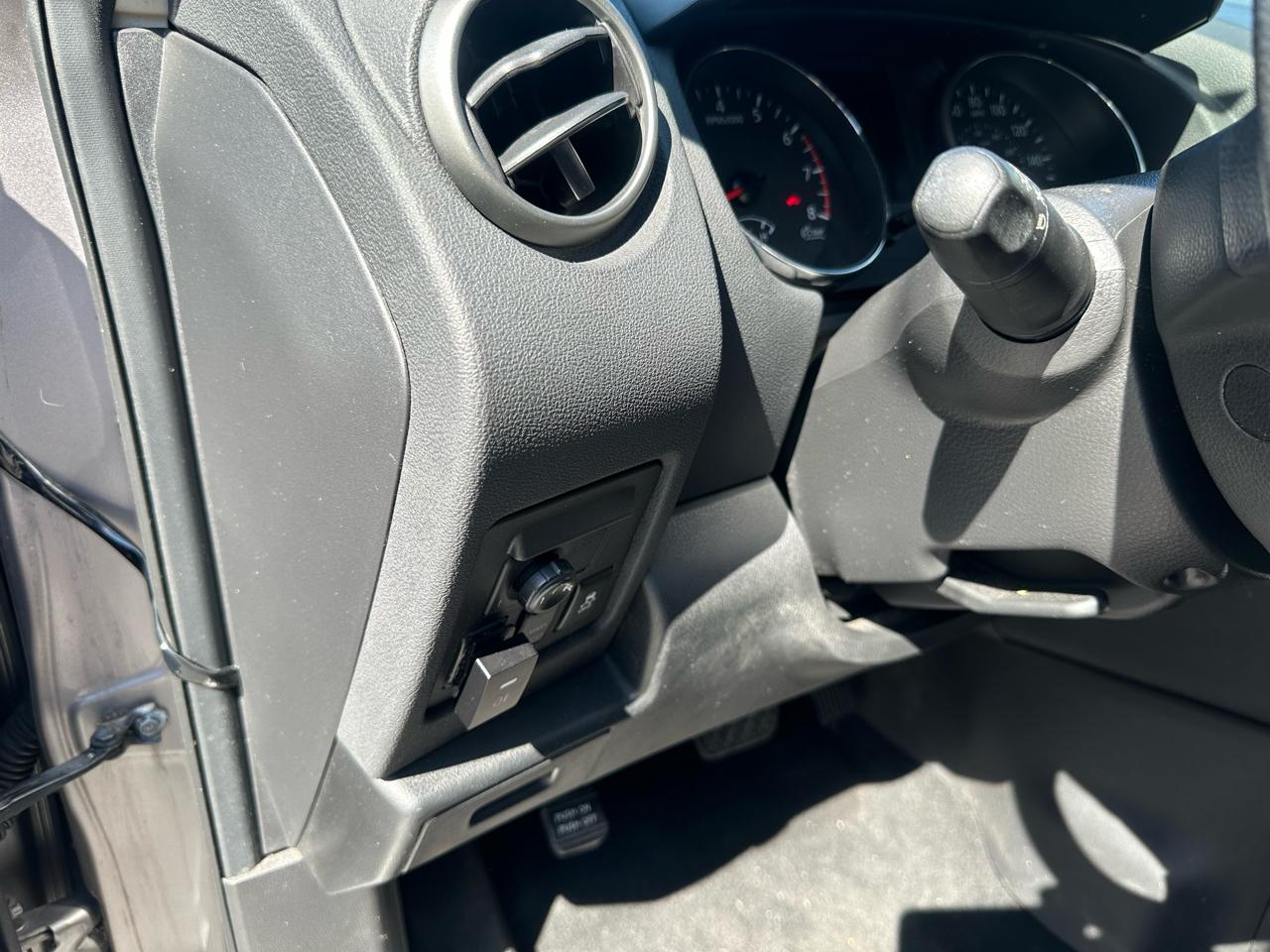 Nissan Rogue Select AWD 4dr S 2015