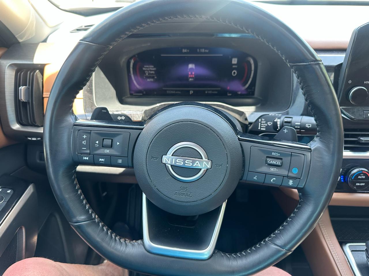 Nissan Pathfinder Platinum 4WD 2023