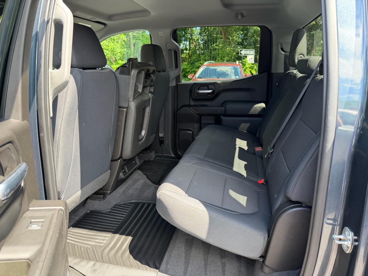 Chevrolet Silverado 1500 4WD Crew Cab 147" Custom Trail Boss 2019