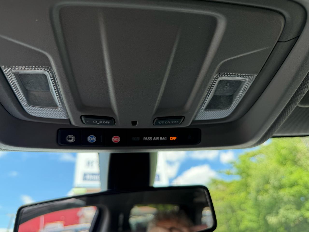 Chevrolet Silverado 1500 4WD Crew Cab 147" Custom Trail Boss 2019