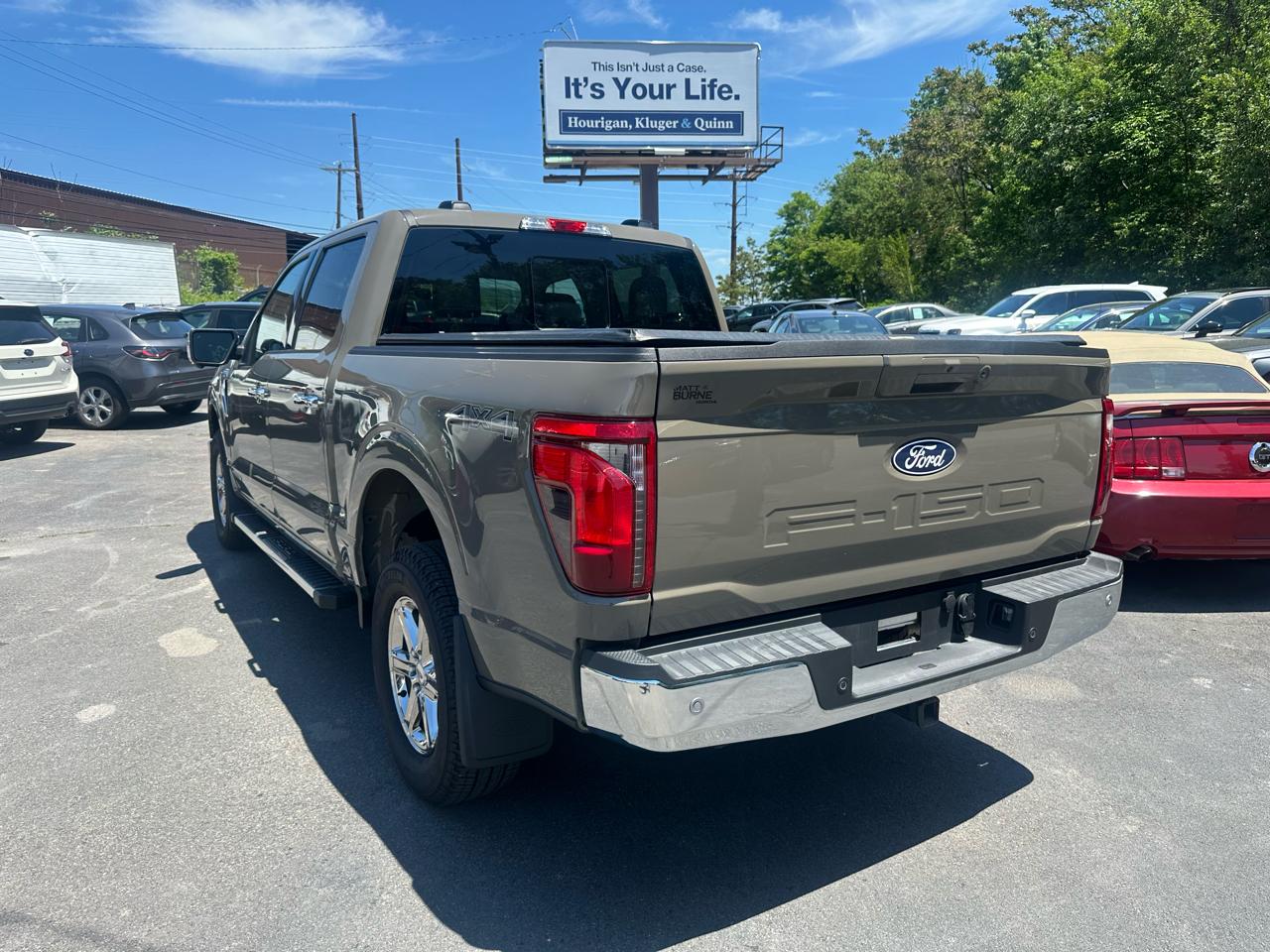 Ford F-150 4WD SuperCrew 145" XLT 2025