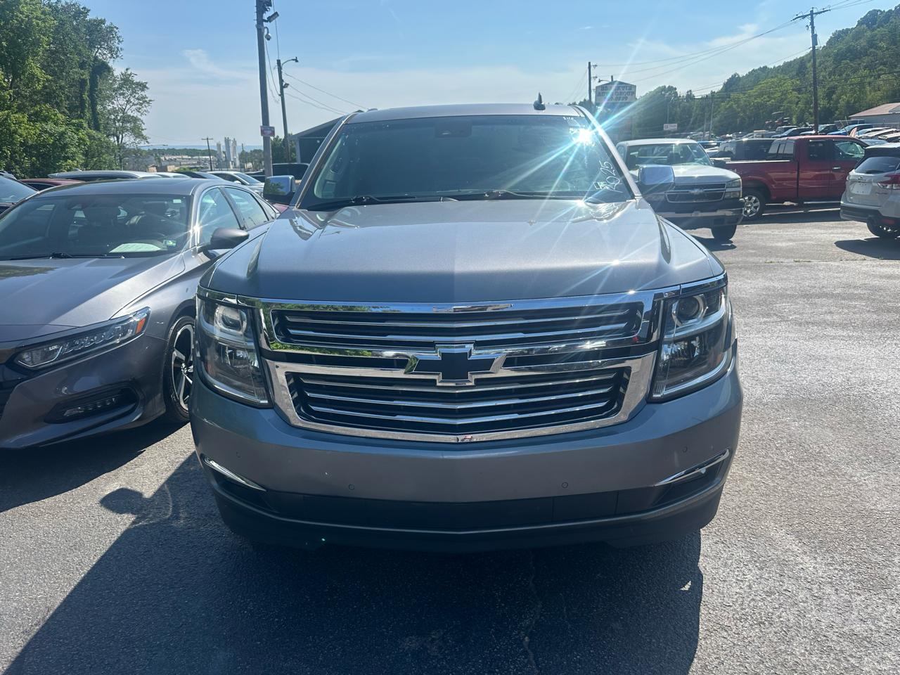 Chevrolet Tahoe 4WD 4dr Premier 2019