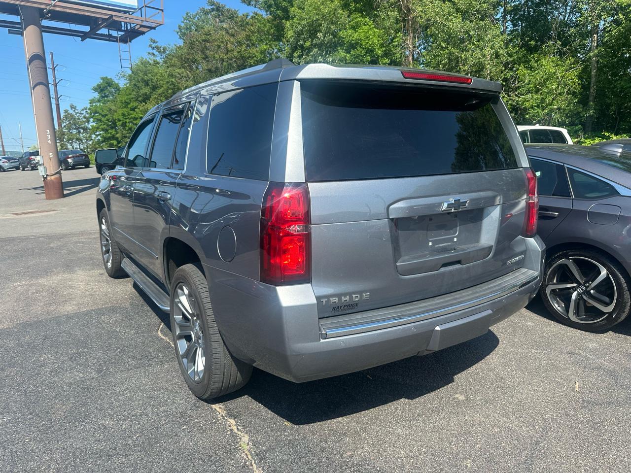 Chevrolet Tahoe 4WD 4dr Premier 2019