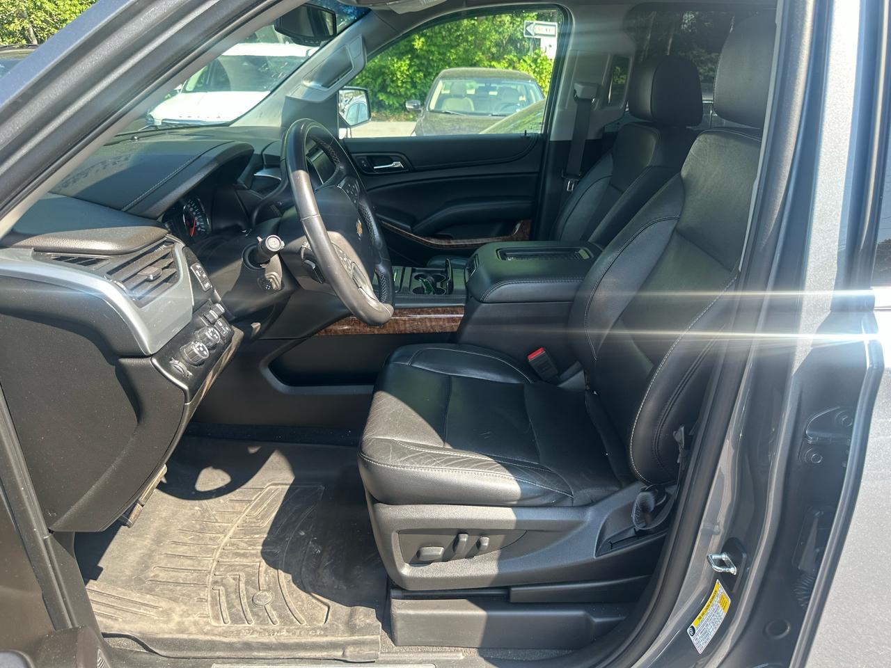Chevrolet Tahoe 4WD 4dr Premier 2019