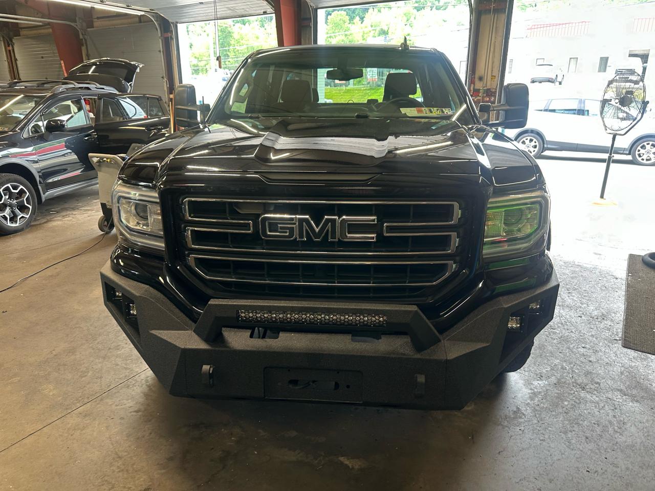 GMC Sierra 1500 4WD Double Cab 143.5" 2017