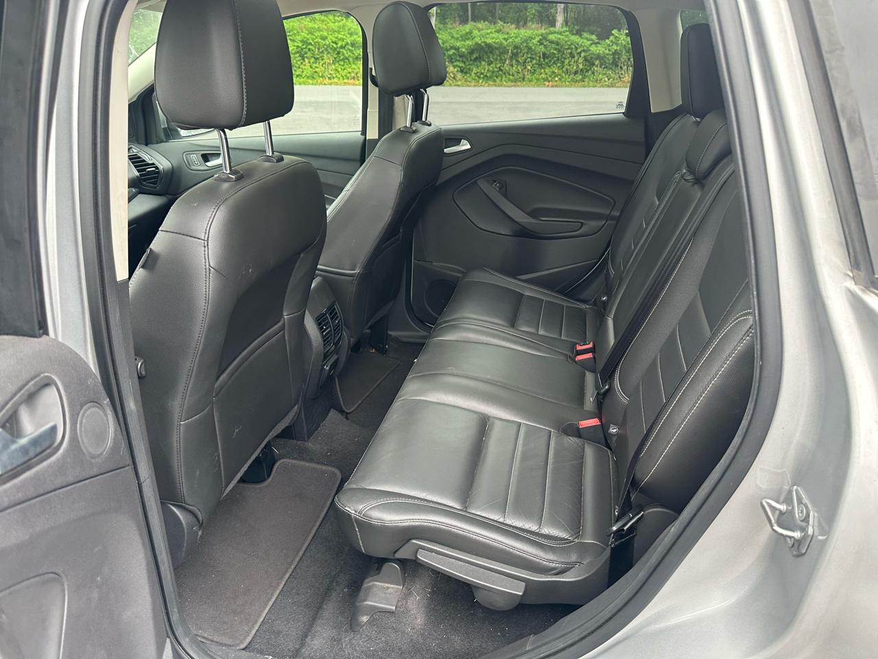 Ford Escape 4WD 4dr Titanium 2016