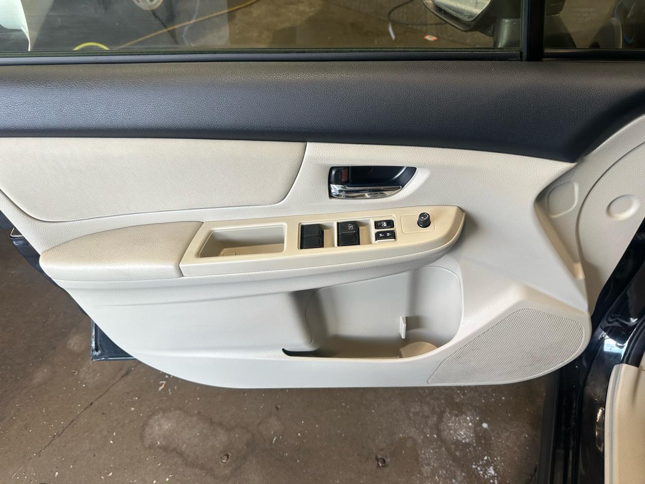 Subaru XV Crosstrek 5dr Auto 2.0i Premium 2014