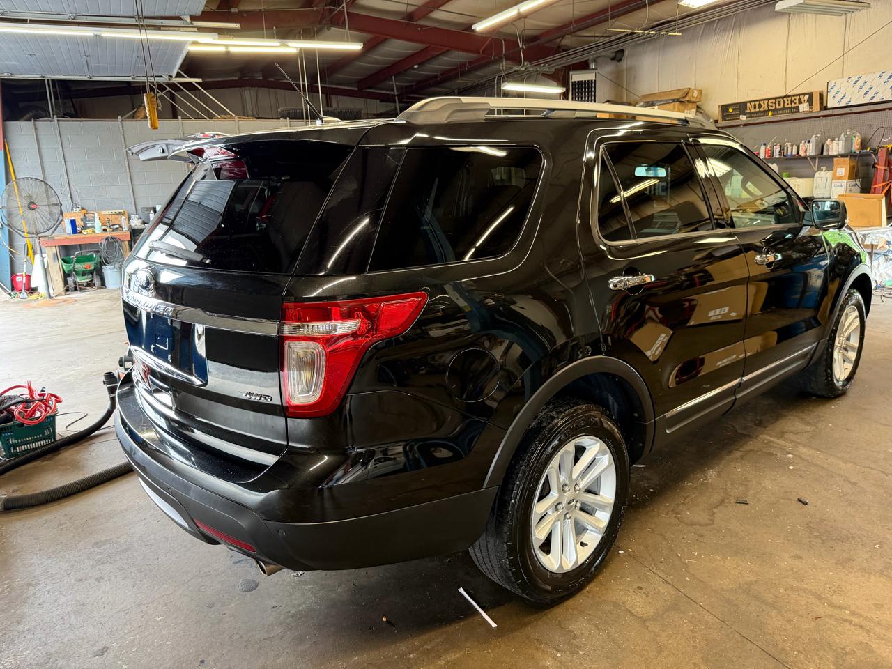 Ford Explorer 4WD 4dr XLT 2015