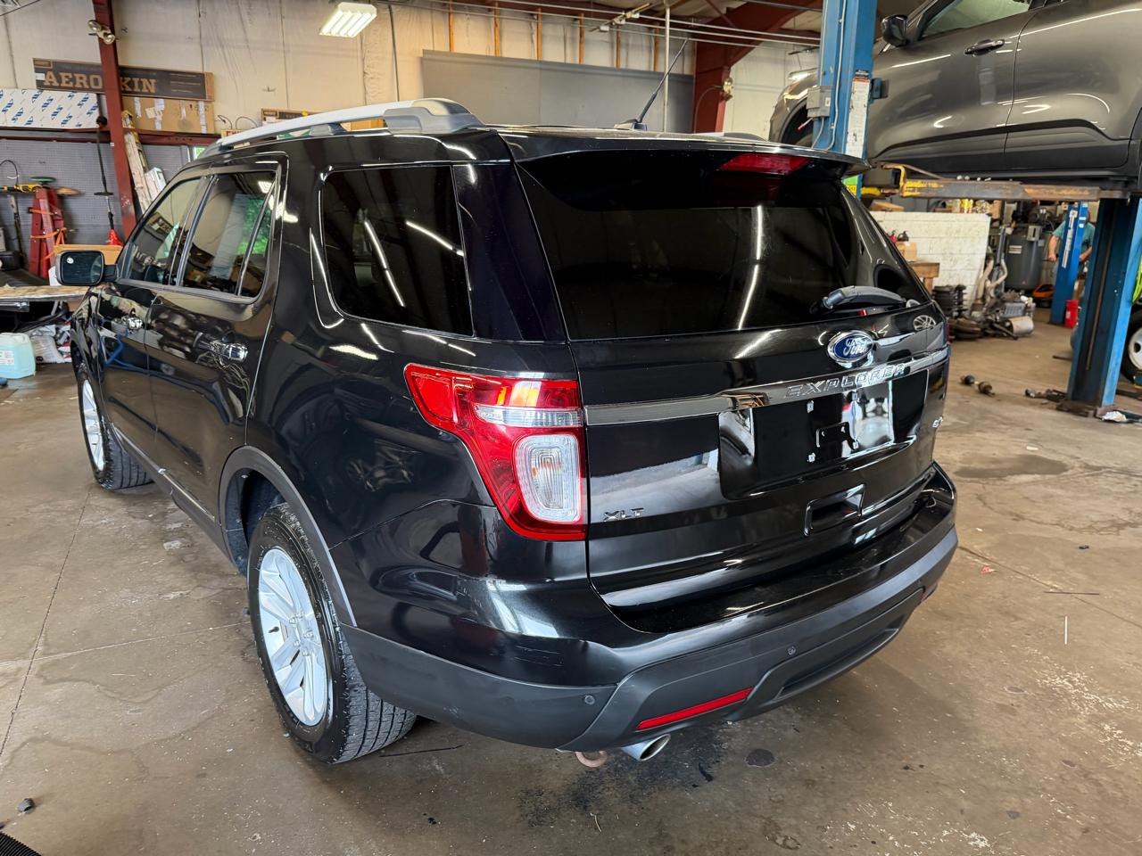 Ford Explorer 4WD 4dr XLT 2015