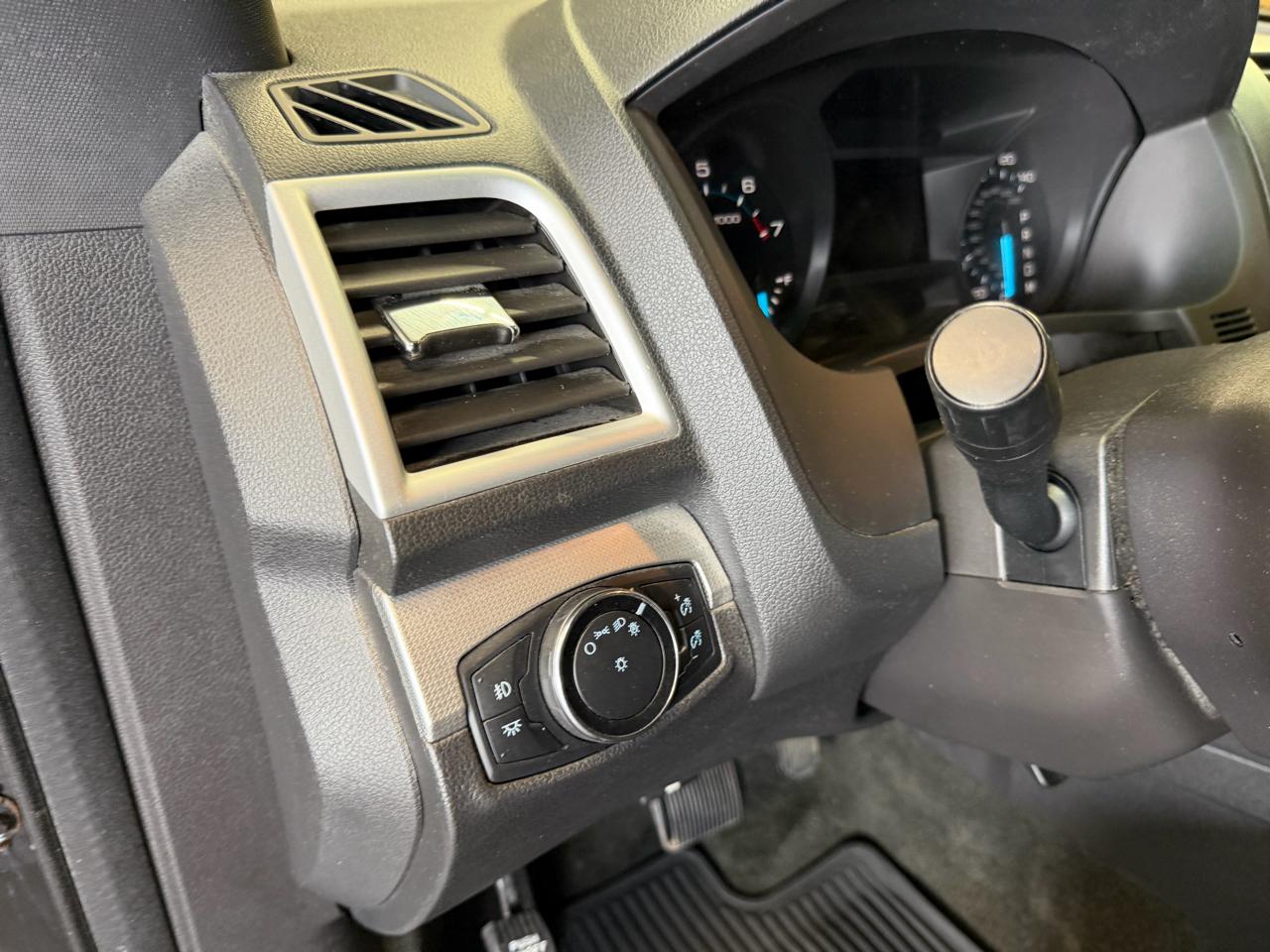 Ford Explorer 4WD 4dr XLT 2015